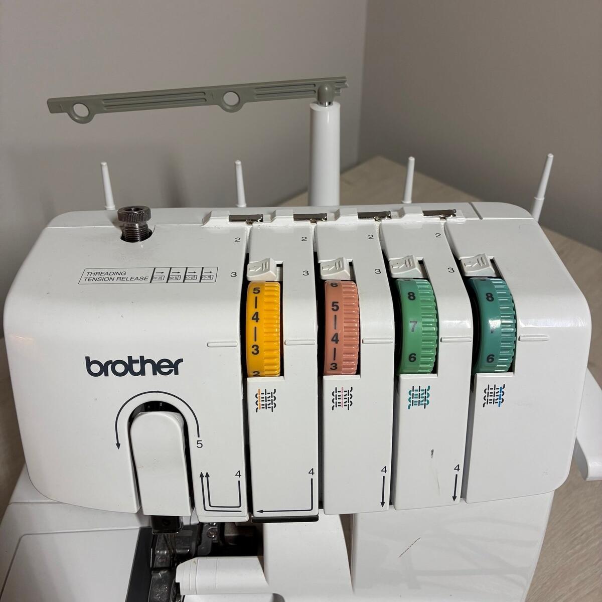 Brother 1034D Serger Thread Overlock Sewing Machine White WORKING AS IS Parts Brother 1034D Serger Thread Overlock Sewing Machine White WORKING AS IS Parts