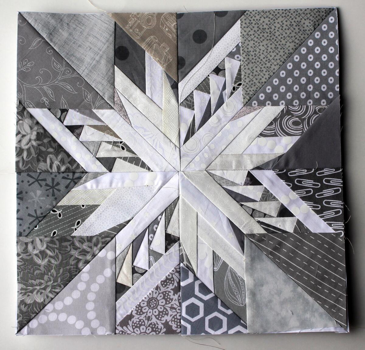 Snowflakes Paper Piecing Monday Style WOMBAT QUILTS